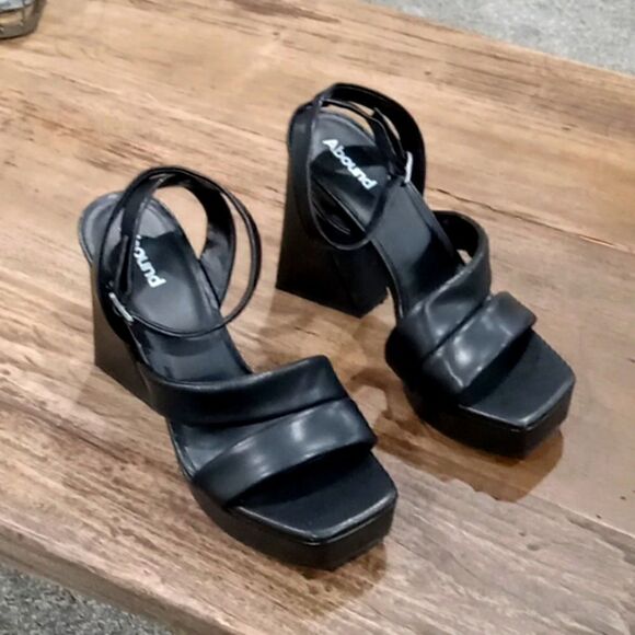 Abound "Tracy" 5 1/2" chunky platform open toe retro sandal size 7.5 NWT - Picture 5 of 9